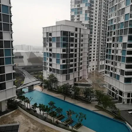 I-Suite Block B 2R1B # I-City Free Wifi + Parking Shah Alam Exterior photo