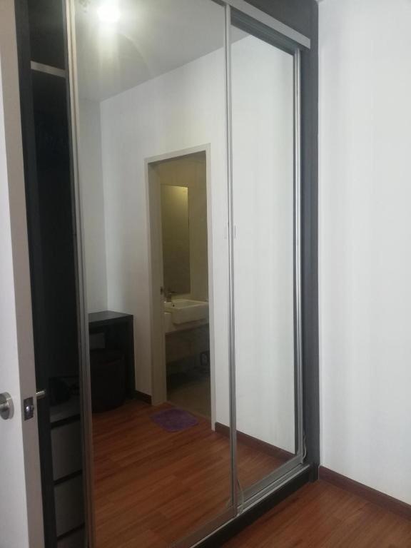 Apartment I-suite Block B 2r1b # I-city Free Wifi + Parking Shah Alam